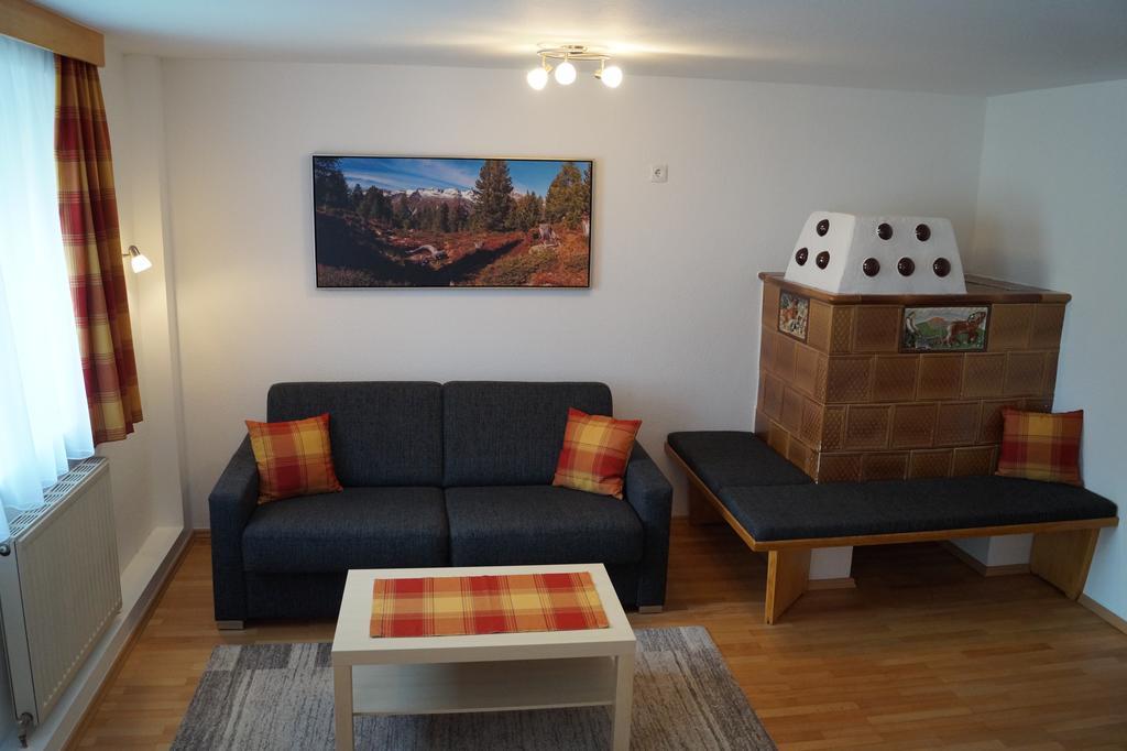 Apartmán Flierelerhof Arzl im Pitztal Pokoj fotografie