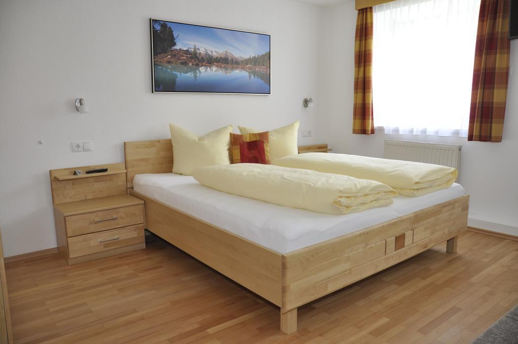 Apartmán Flierelerhof Arzl im Pitztal Pokoj fotografie